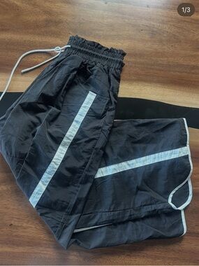 Womens active Pants with white Stripe